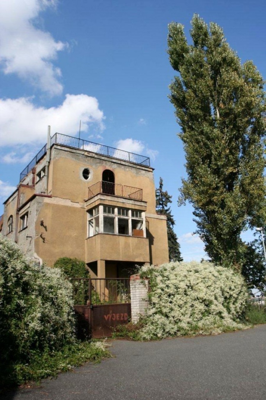 Star vila nad Barrandovskmi terasami