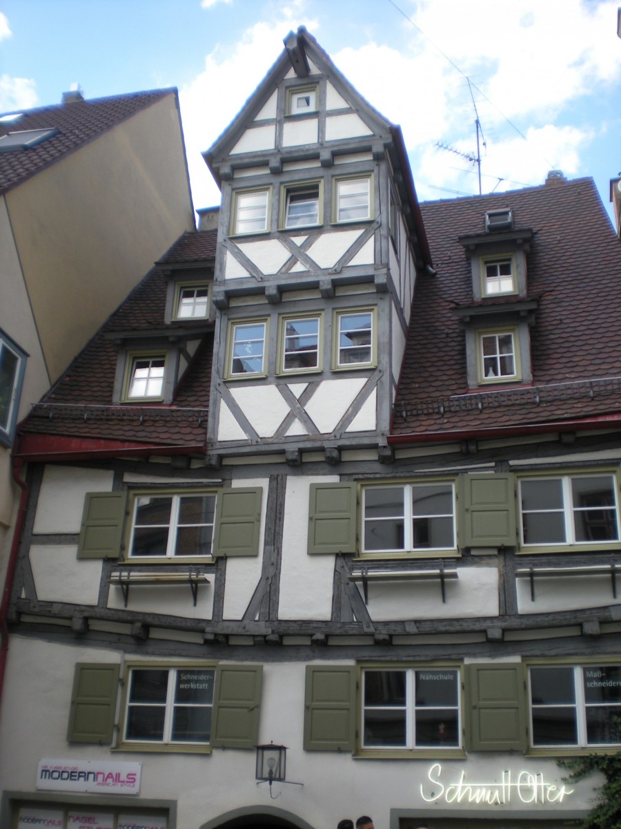 I v centru Ulmu jsou krsn hrzdn domy