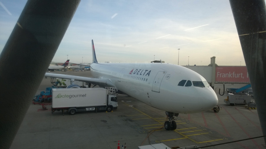 Na�e letadlo  Delta Airlines do Atlanty